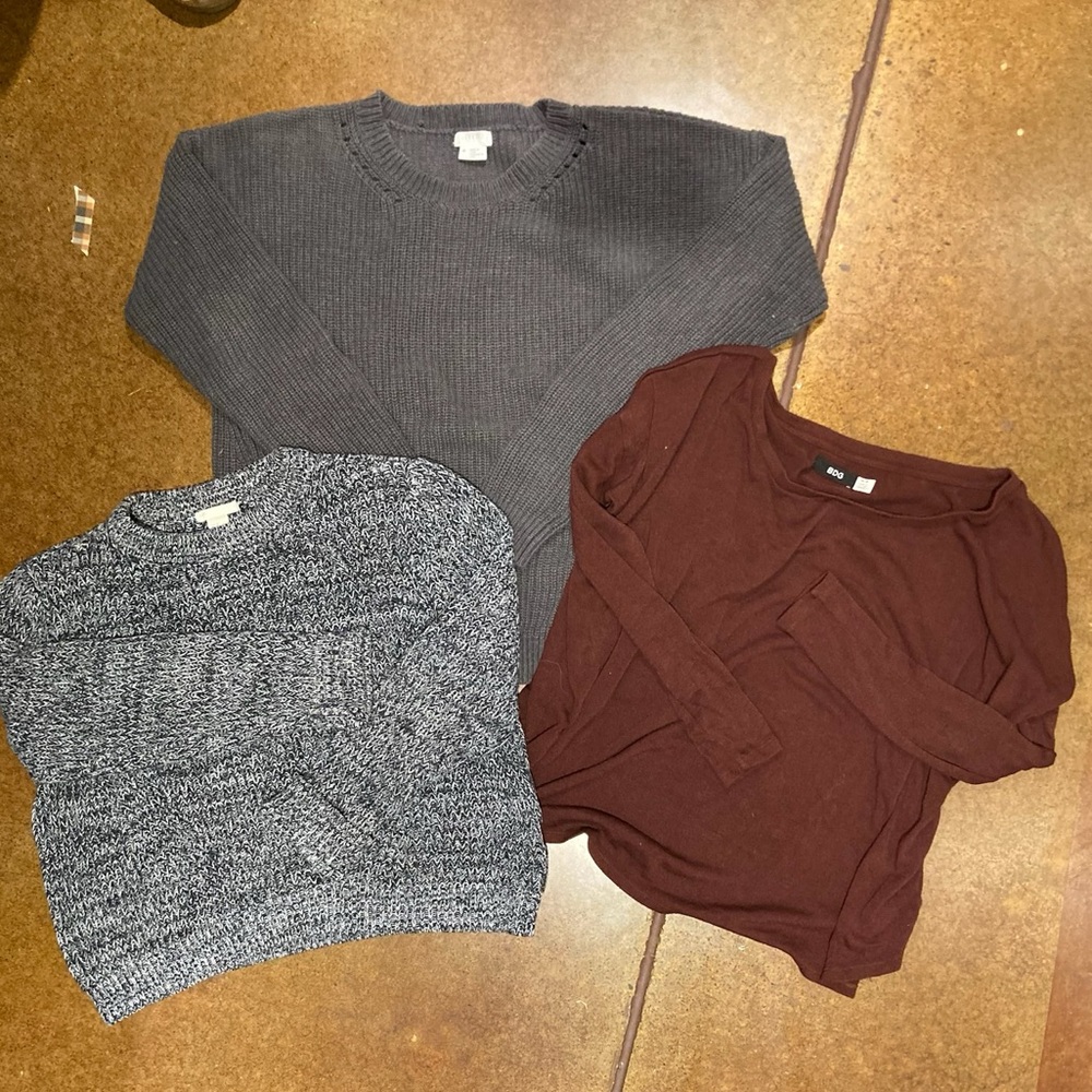 Bundle Lot 3 sweaters size small